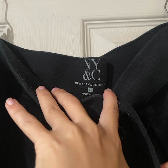 New York & Company Elegant Black velour pant low rise - Picture 1 of 3